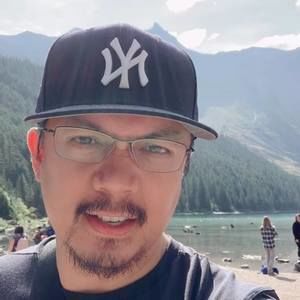 Meet your Posher, Francis